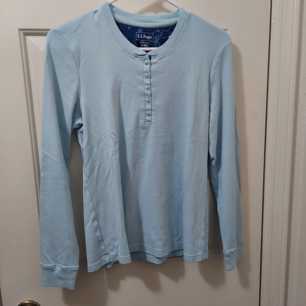 L.L. Bean Light Blue Long Sleeve Top